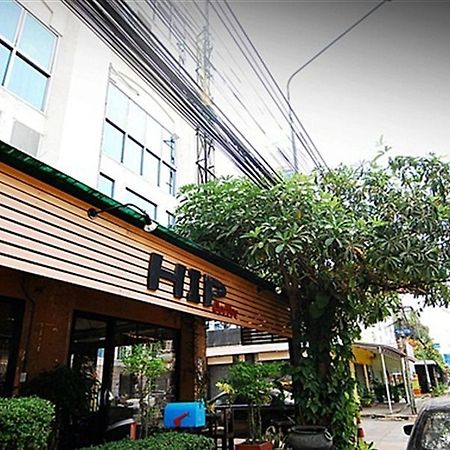 Hip Inn Coffee פיטסנולוק מראה חיצוני תמונה